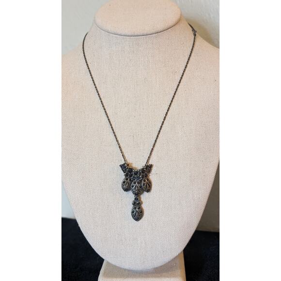 Black Crystal Charm Gun Metal Chain Necklace - Picture 6 of 8